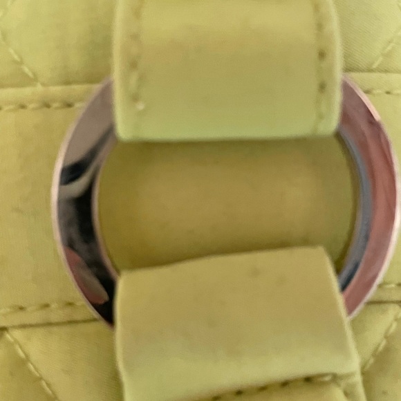 Very Bradley quilted bag in lime - Picture 3 of 8